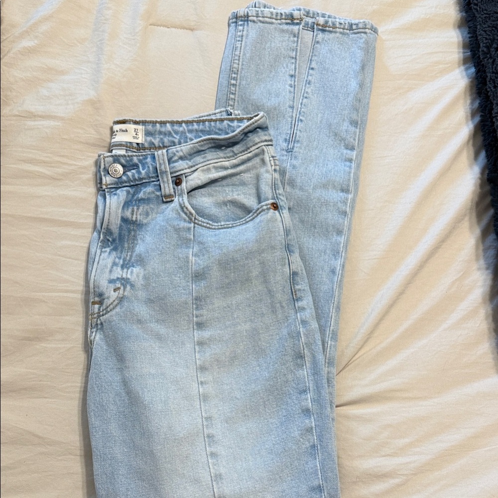 Abercrombie & Fitch Light Blue Skinny-Leg Women’s Jeans